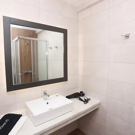 Cynthia Aparthotel Nea Vrasna Room photo